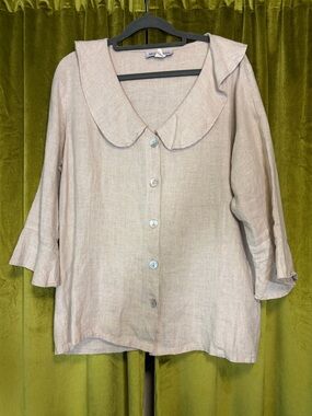 Match Point 100% Linen Collared Beige Button Down Blouse w/ flare sleeves Size M